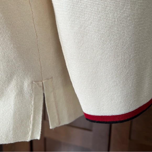 Anne Klein Ivory Knit Red Trim 4 Pockets Cardigan Embossed Gold Anchor Button XL - Picture 13 of 17